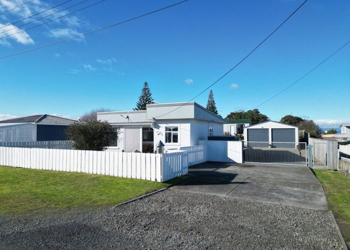  at 5 Huia Street, Foxton Beach, Horowhenua, Manawatu / Whanganui