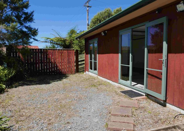  at 90 Percy Dyett Drive, Karori, Wellington, Wellington