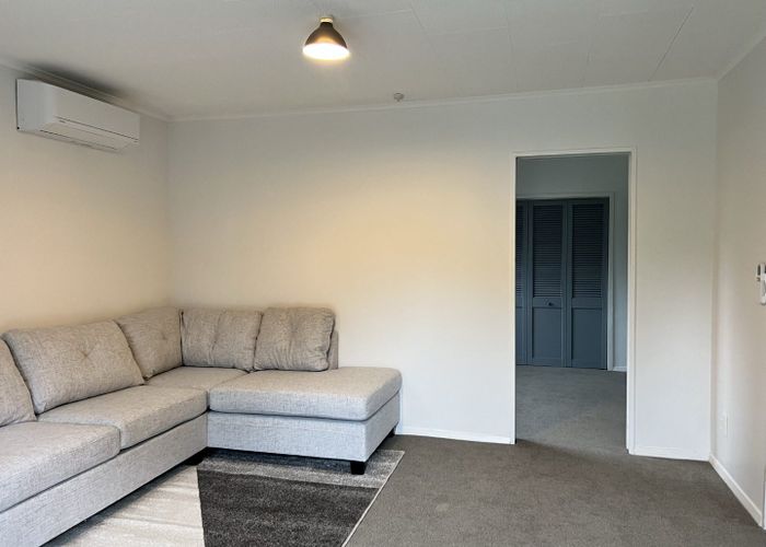 at 209 Main Road North, Otaihanga, Paraparaumu