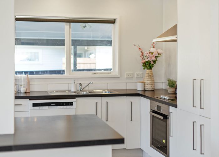  at 253 Wellington Road, Wainuiomata, Lower Hutt, Wellington