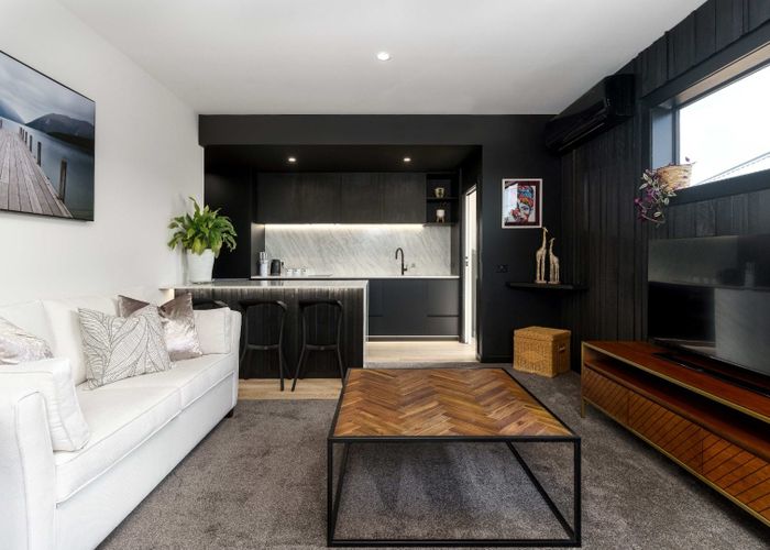  at 1/431 Barbadoes Street , Edgeware, Christchurch City, Canterbury