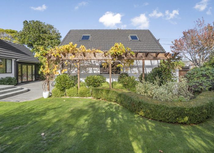  at 106 Barton Avenue, Heretaunga, Upper Hutt