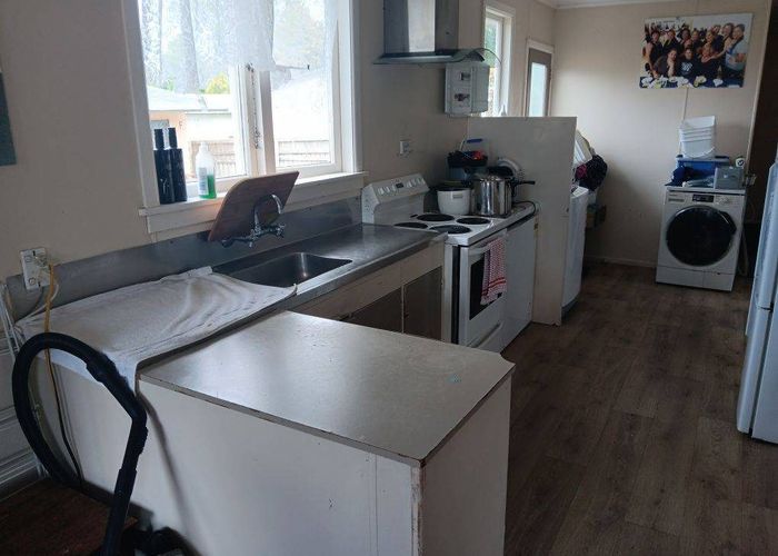  at 22 Gordon Road, Western Heights, Rotorua