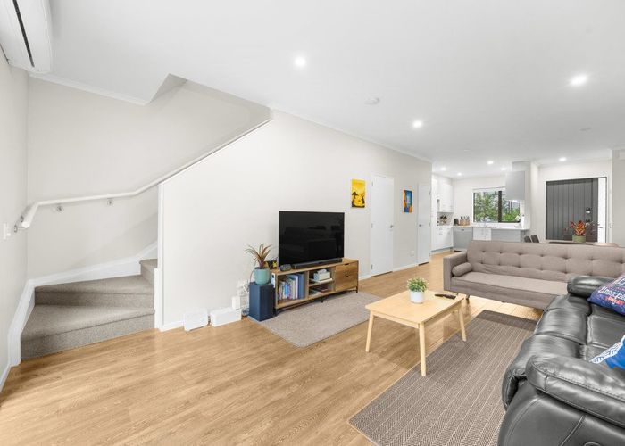  at 19 Alyssum Road, Mount Wellington, Auckland City, Auckland