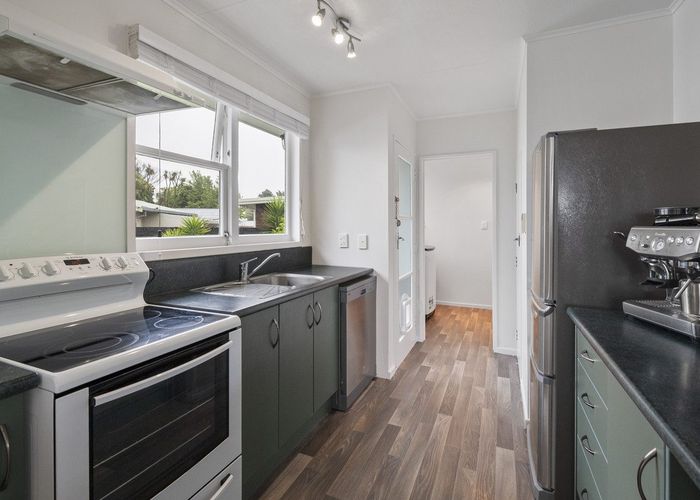  at 6 Kimberley Grove, Westbrook, Palmerston North