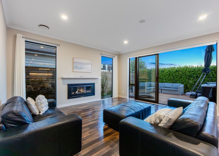  at 17 Tawatawa Street, Long Bay, North Shore City, Auckland