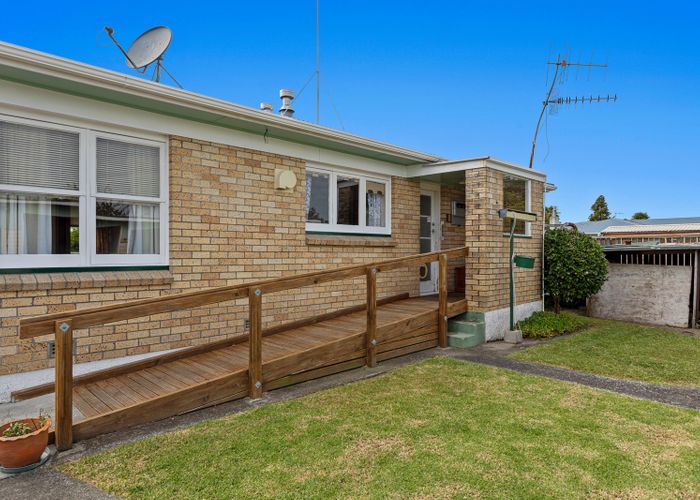  at 42 Lord Cobham Avenue, Whakatane