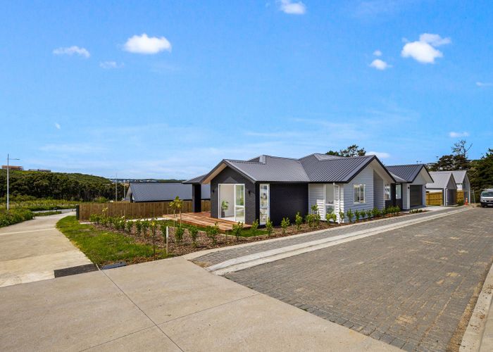  at 95 Glenvar Ridge Road, Long Bay, Auckland