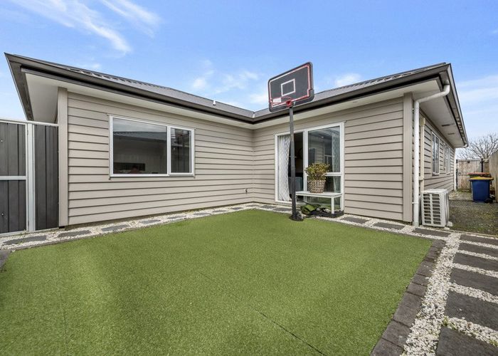  at 25 Kapowai Boulevard, Takanini, Papakura, Auckland