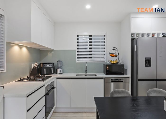  at 19C Farwood Drive, Henderson, Waitakere City, Auckland