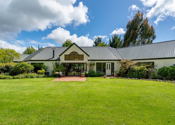  at 13 Cowan Road, Pine Hill, Dunedin