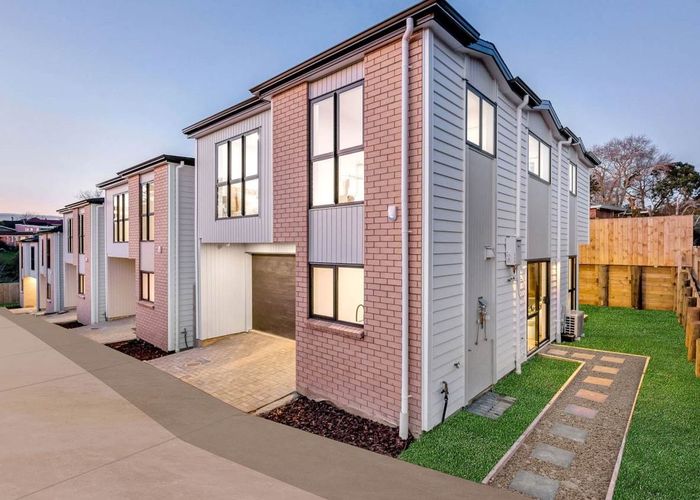  at 37A O'Halloran Road, Howick, Auckland