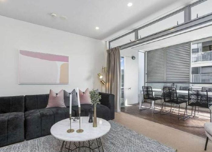  at 102/8 Fox Street, Parnell, Auckland City, Auckland