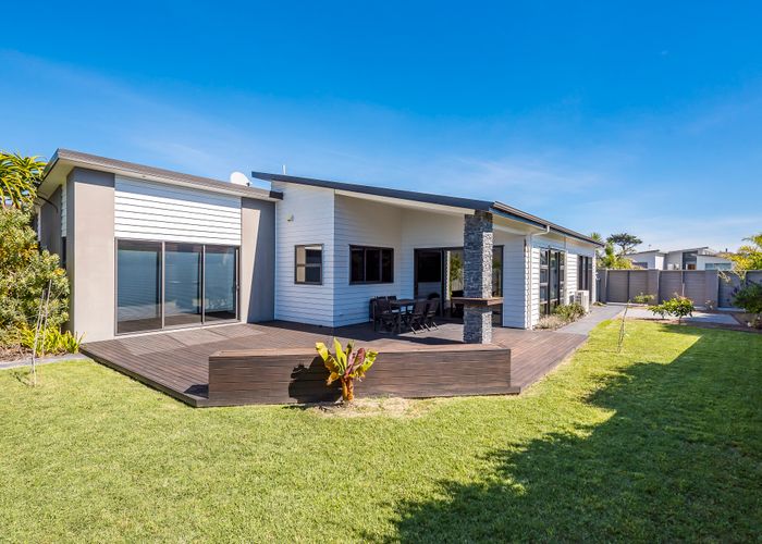  at 69 Kotuku Drive, Paraparaumu Beach, Paraparaumu