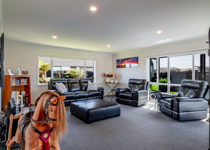  at 2 Morocco Terrace, Kelvin Grove, Palmerston North, Manawatu / Whanganui