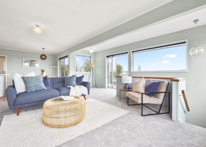 at 9 Everard Avenue, Army Bay, Rodney, Auckland