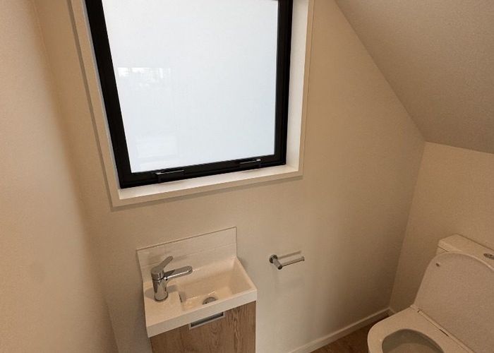  at 1/19 Brockworth Place, Riccarton, Christchurch