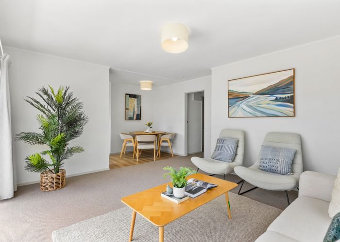  at 39 Colchester Crescent, Newlands, Wellington, Wellington