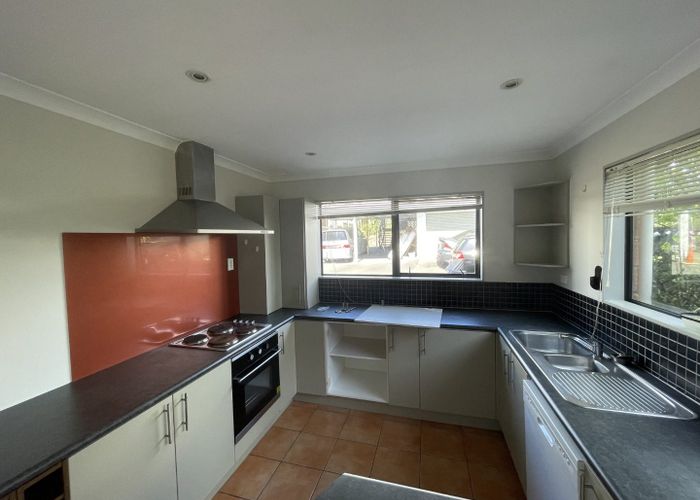  at 18 William Roberts Road, Pakuranga, Auckland