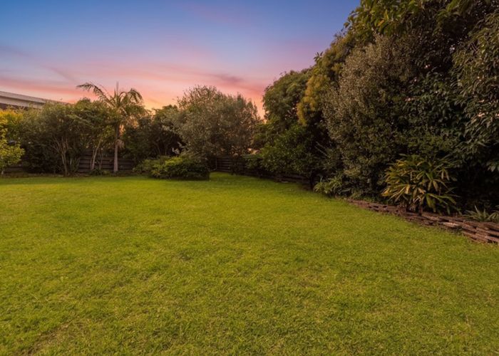  at 20 Bexley Place, Pahurehure, Papakura, Auckland