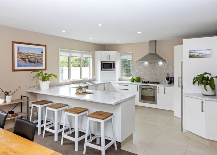  at 4 Baldoyle Way, Casebrook, Christchurch