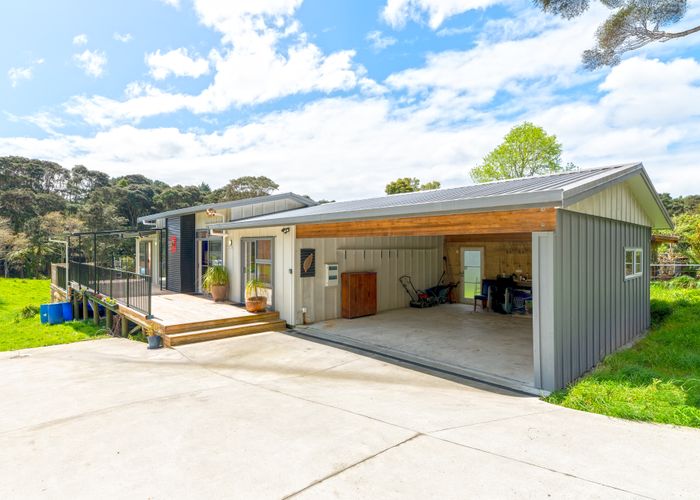  at 27 Opanuku Road, Henderson Valley, Auckland