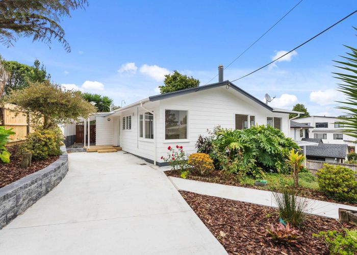  at 113 View Road, Sunnyvale, Waitakere City, Auckland