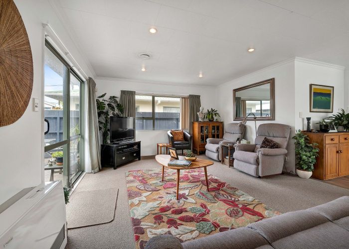  at 38 Tukapa Street, Westown, New Plymouth, Taranaki