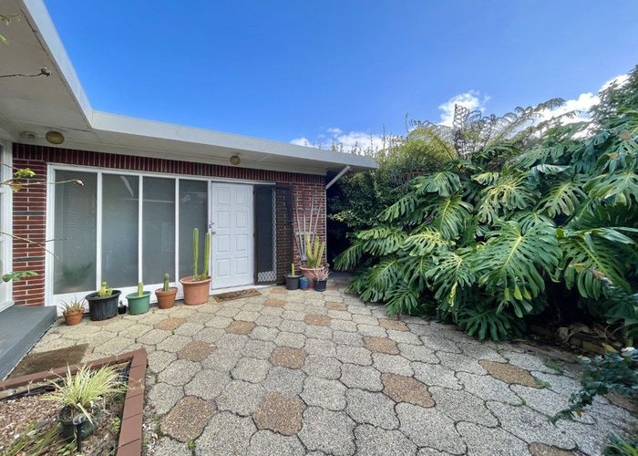  at 51 Thatcher Street, Mission Bay, Auckland City, Auckland