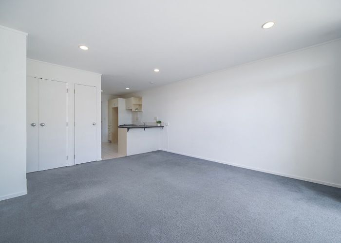  at 2A/20 Ian Marwick Place, Birkenhead, North Shore City, Auckland