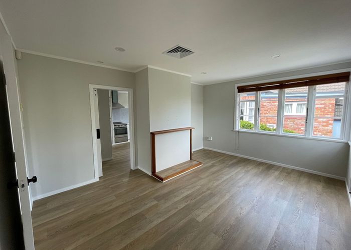  at 58 Tahapa Crescent, Meadowbank, Auckland