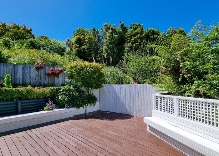 Recently sold 92 Braemar Road, Castor Bay, Auckland homes.co.nz