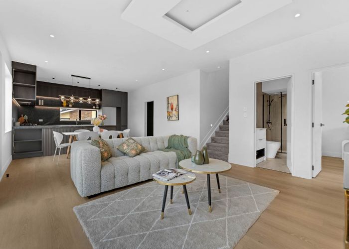  at 8/71 Wintere Road, Papatoetoe, Manukau City, Auckland