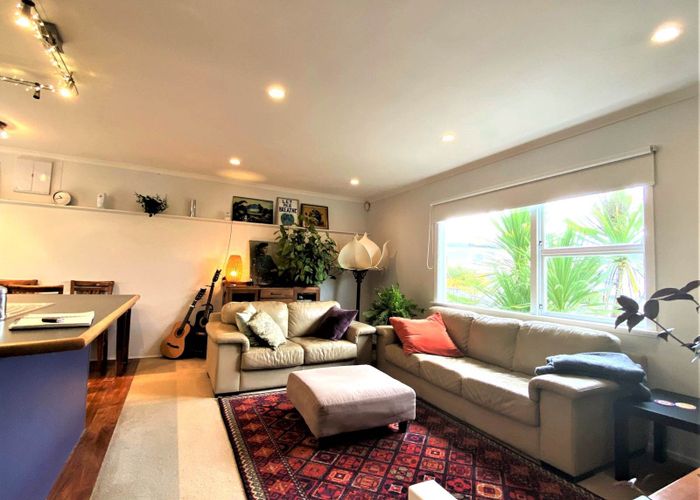  at 25A Heathcote Road, Castor Bay, North Shore City, Auckland