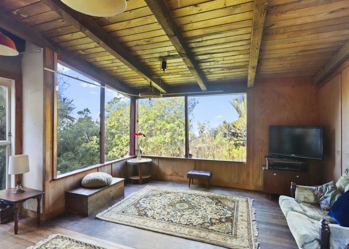  at 620 South Titirangi Road, Titirangi, Waitakere City, Auckland