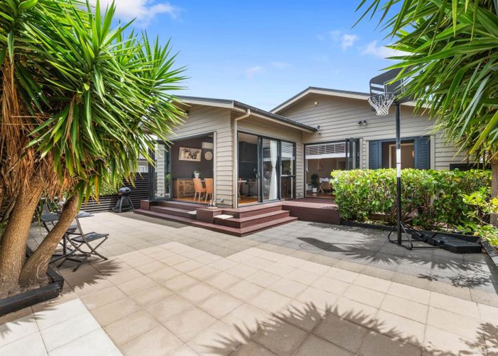  at 55 Hattaway Avenue, Bucklands Beach, Manukau City, Auckland