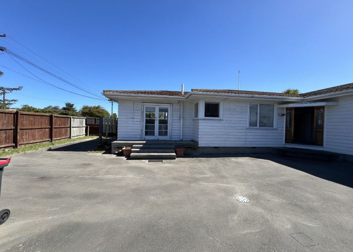  at 172 Springs Road, Hornby, Christchurch