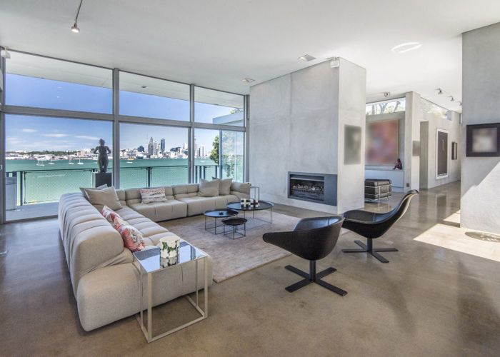  at 9 Stanley Point Road, Stanley Point, Devonport, North Shore City, Auckland