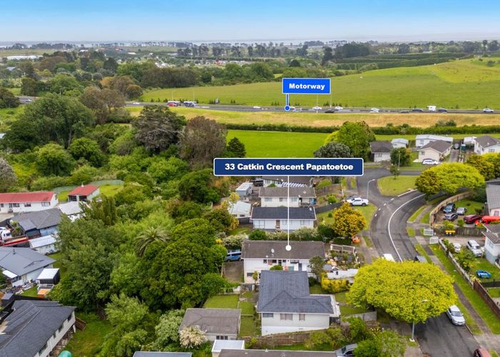  at 33 Catkin Crescent, Papatoetoe, Manukau City, Auckland