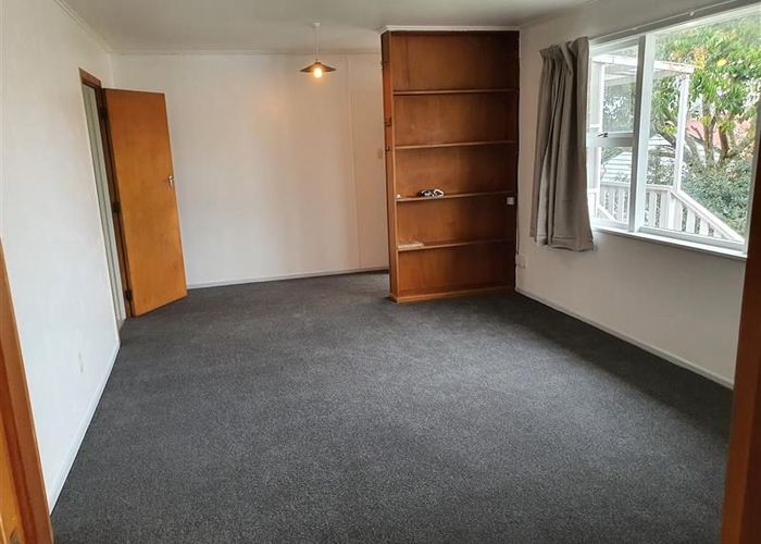  at 43 Saint Georges Road, Avondale, Auckland