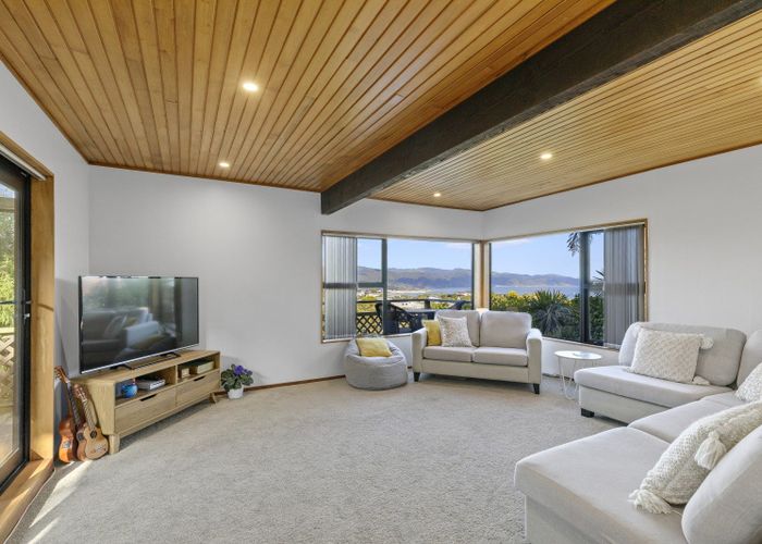  at 14 Laurel Grove, Maungaraki, Lower Hutt