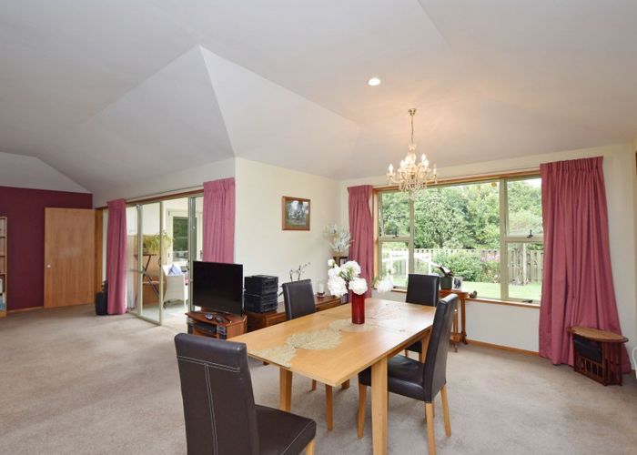  at 112 Gladstone Terrace, Gladstone, Invercargill