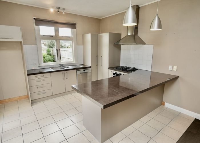 at 27 Milverton Avenue, Hokowhitu, Palmerston North, Manawatu / Whanganui