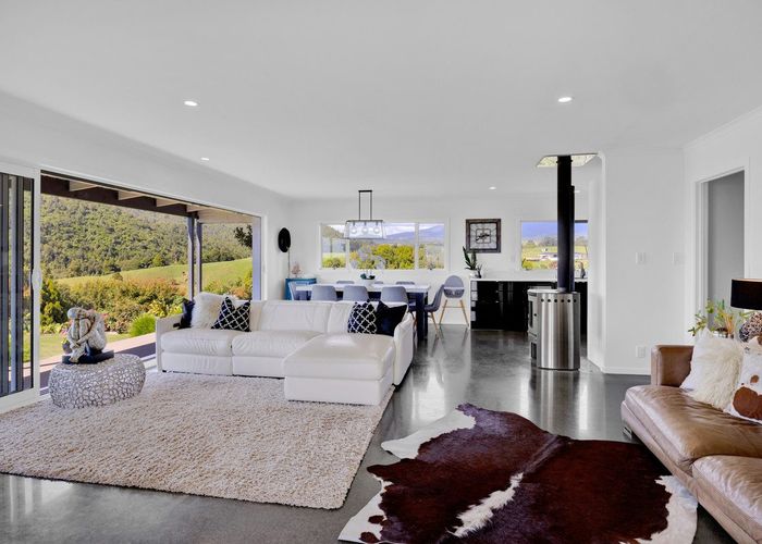  at 203 Upper Timaru Road, Pitone, New Plymouth