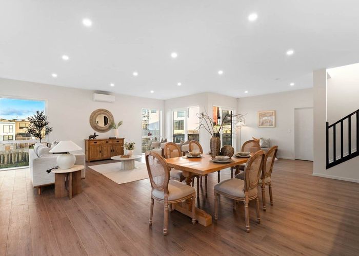  at 36 Baumea Rise, Massey, Auckland