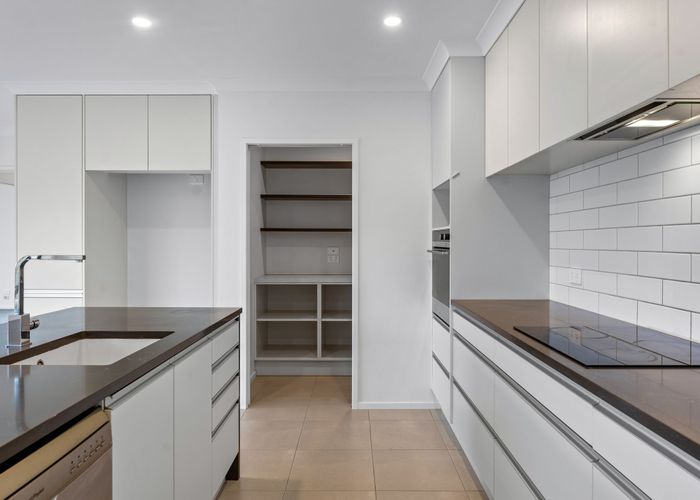  at 16 Parkgrove Crescent, Pokeno, Franklin, Auckland