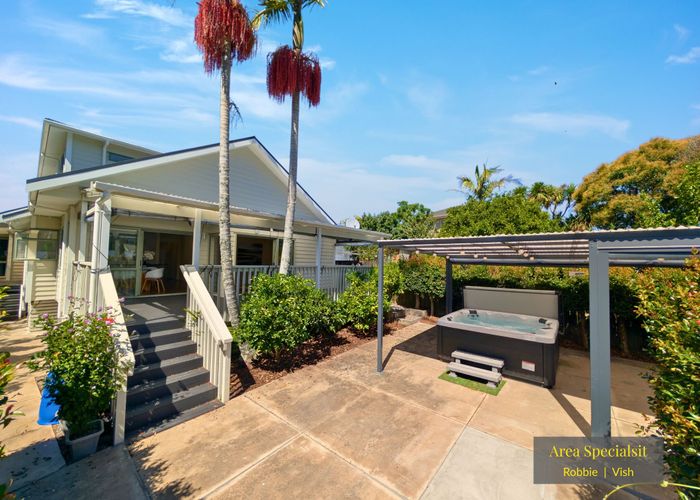  at 1/33 Titirangi Road, New Lynn, Auckland