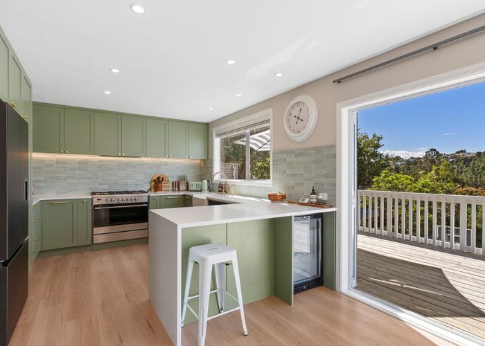  at 69 Island Bay Road, Beach Haven, North Shore City, Auckland