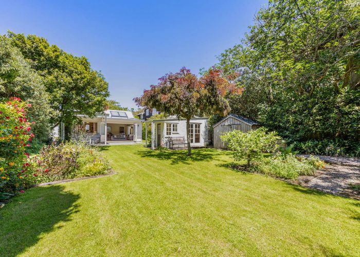  at 6 Poronui Street, Mount Eden, Auckland City, Auckland