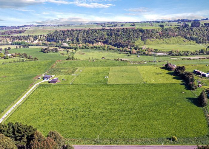  at 913 Te Awa Road, Oueroa, Waipukurau